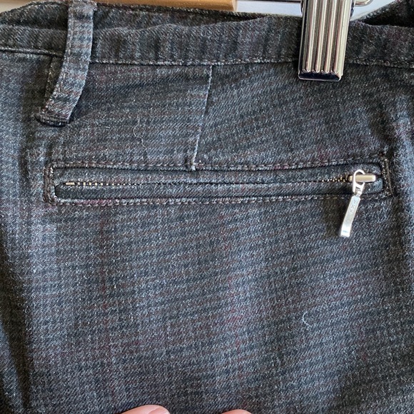 Silence and Noise plaid pants with zippered back and front pockets. - Picture 7 of 9